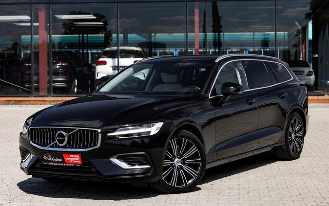 swarzędz Volvo V60 cena 86900 przebieg: 130086, rok produkcji 2018 z Swarzędz